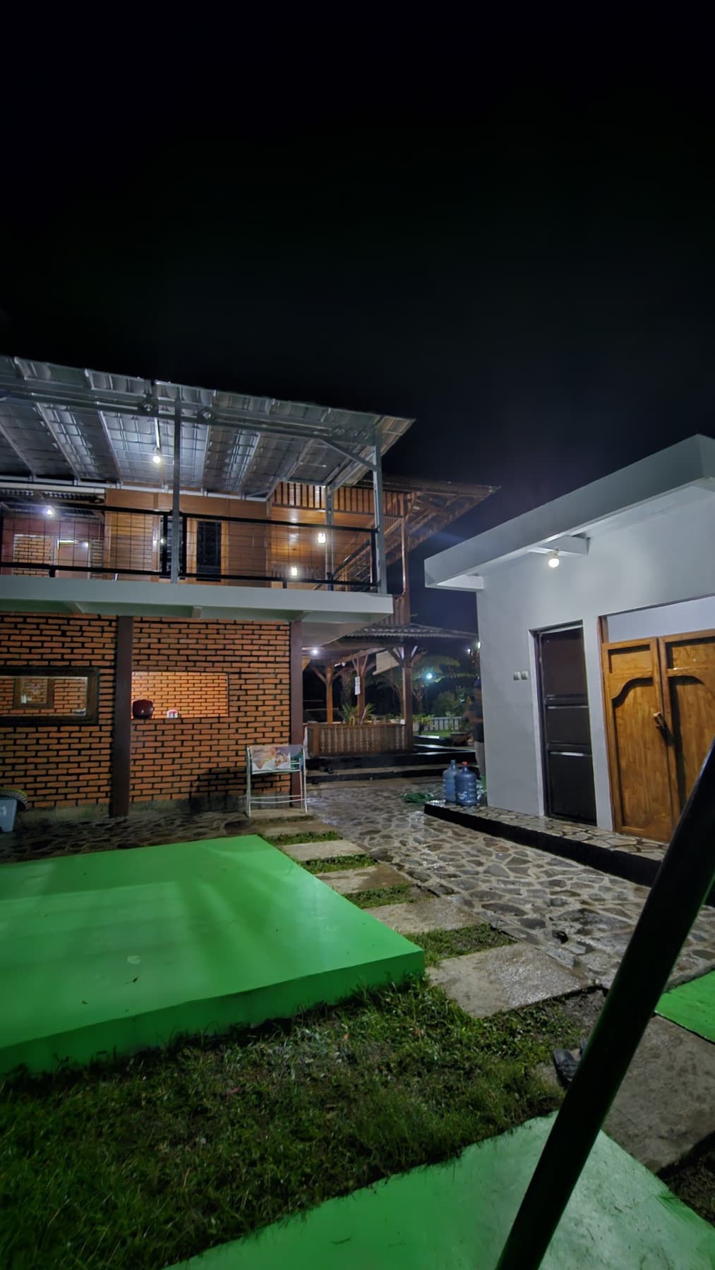 Suasana Villa Mustika Cihanjawar